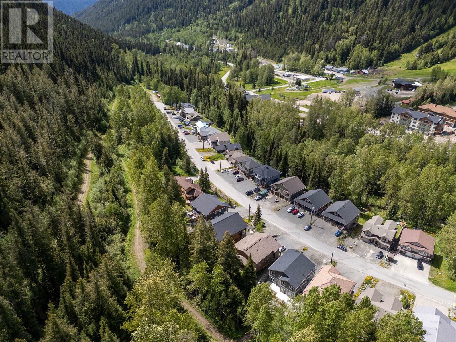 Photo de la propriété: 1365 Burfield Drive BC V0E 5N0