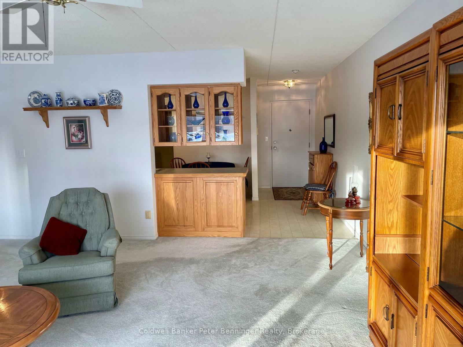 Property Photo: 203 McNab Street 206 ON N0G 2V0