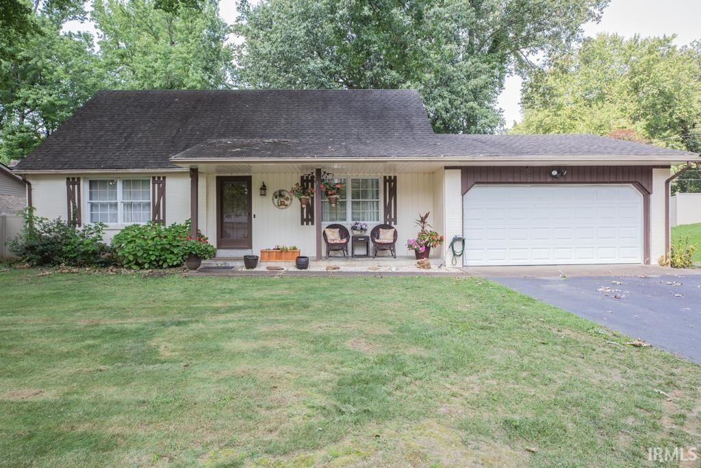 Property Photo:  706 Forest Park Drive  IN 47630 