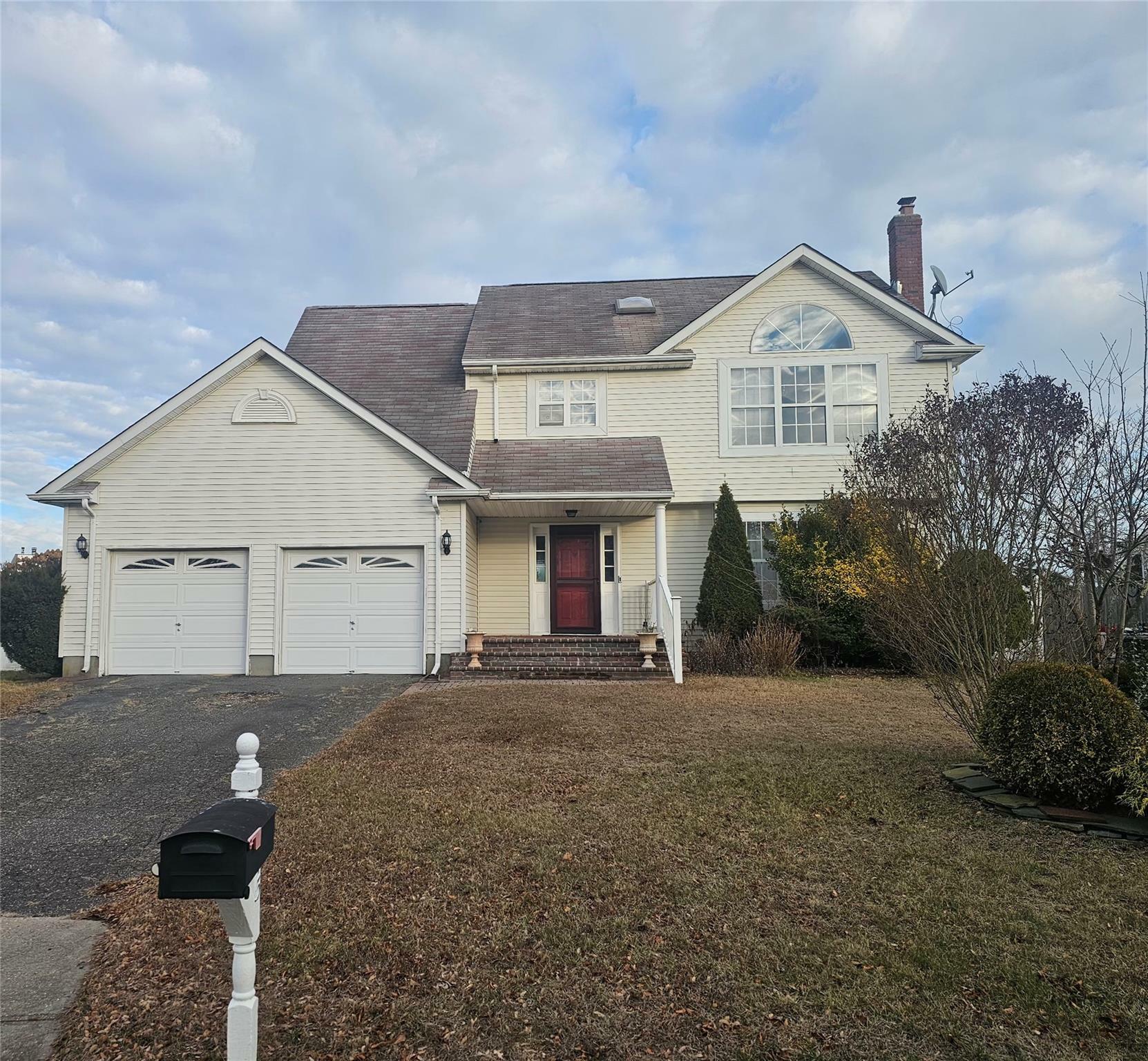 15 Lea Avenue  Manorville NY 11949 photo