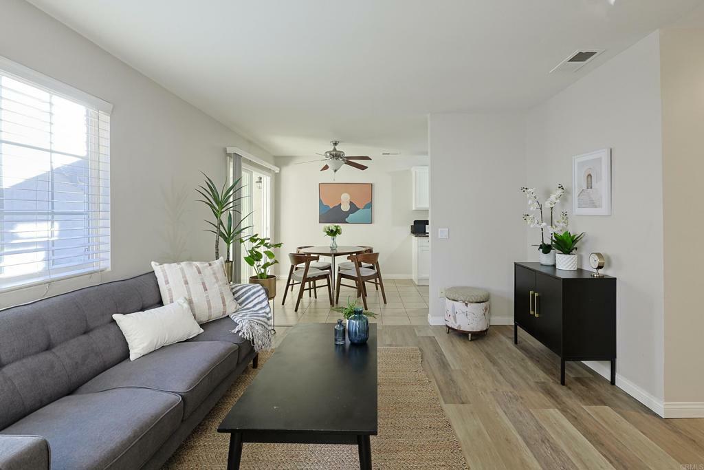 Property Photo:  255 S 2nd St 6  CA 92019 