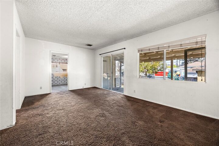 Property Photo:  650 Hazel Street  CA 90631 