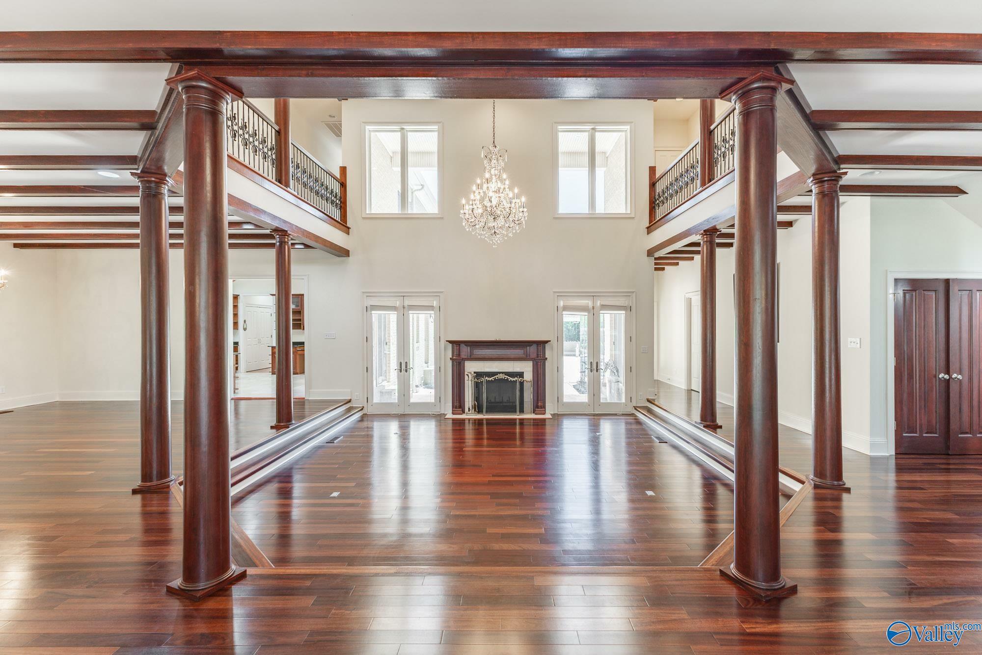 Property Photo:  4521 Ivy Dale Road  AL 35603 