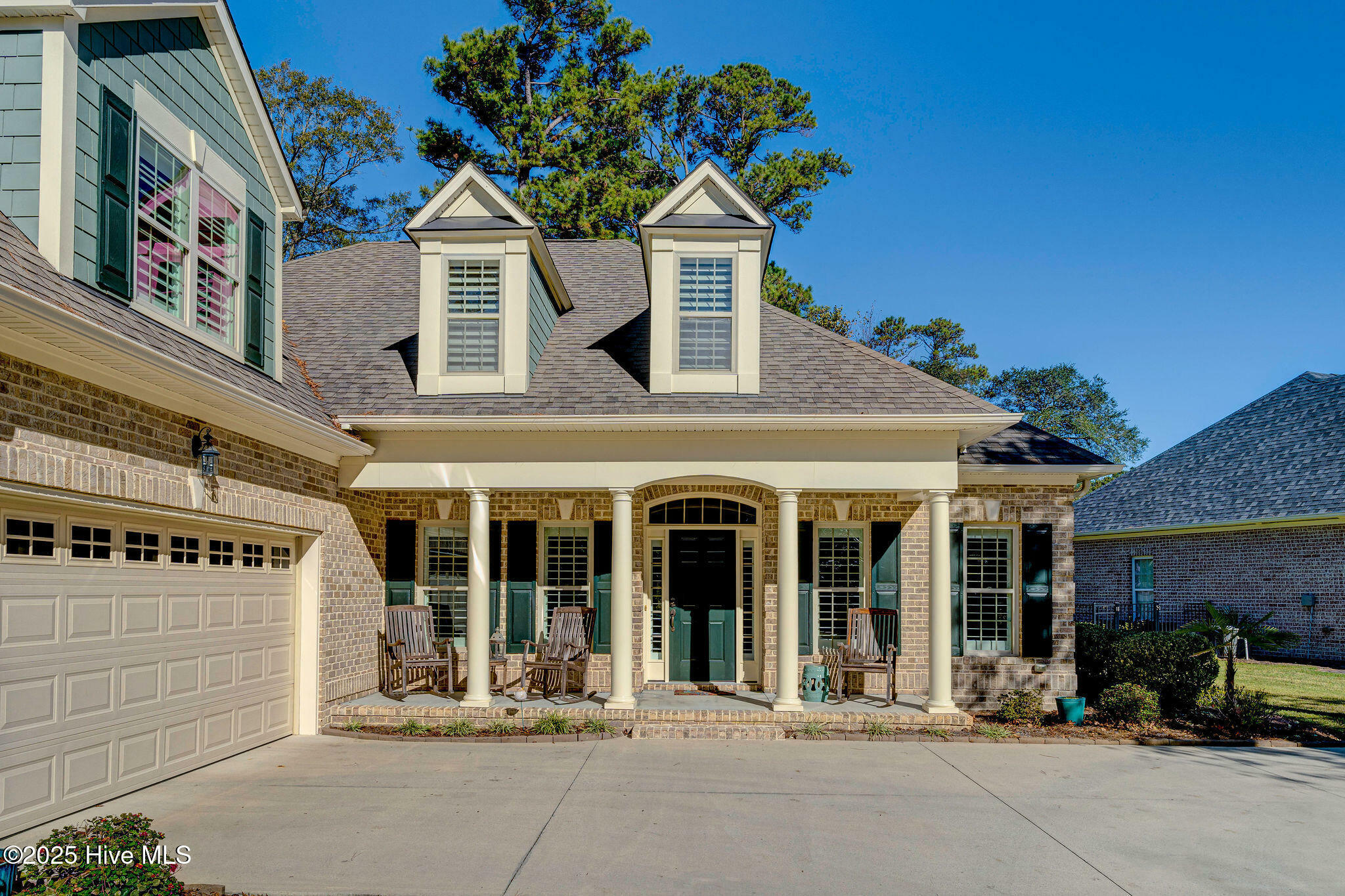 Property Photo:  7187 Arbor Oaks Drive  NC 28411 