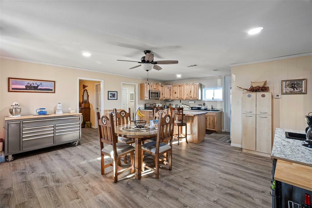 Property Photo: 810 Neptune Drive TX 76049