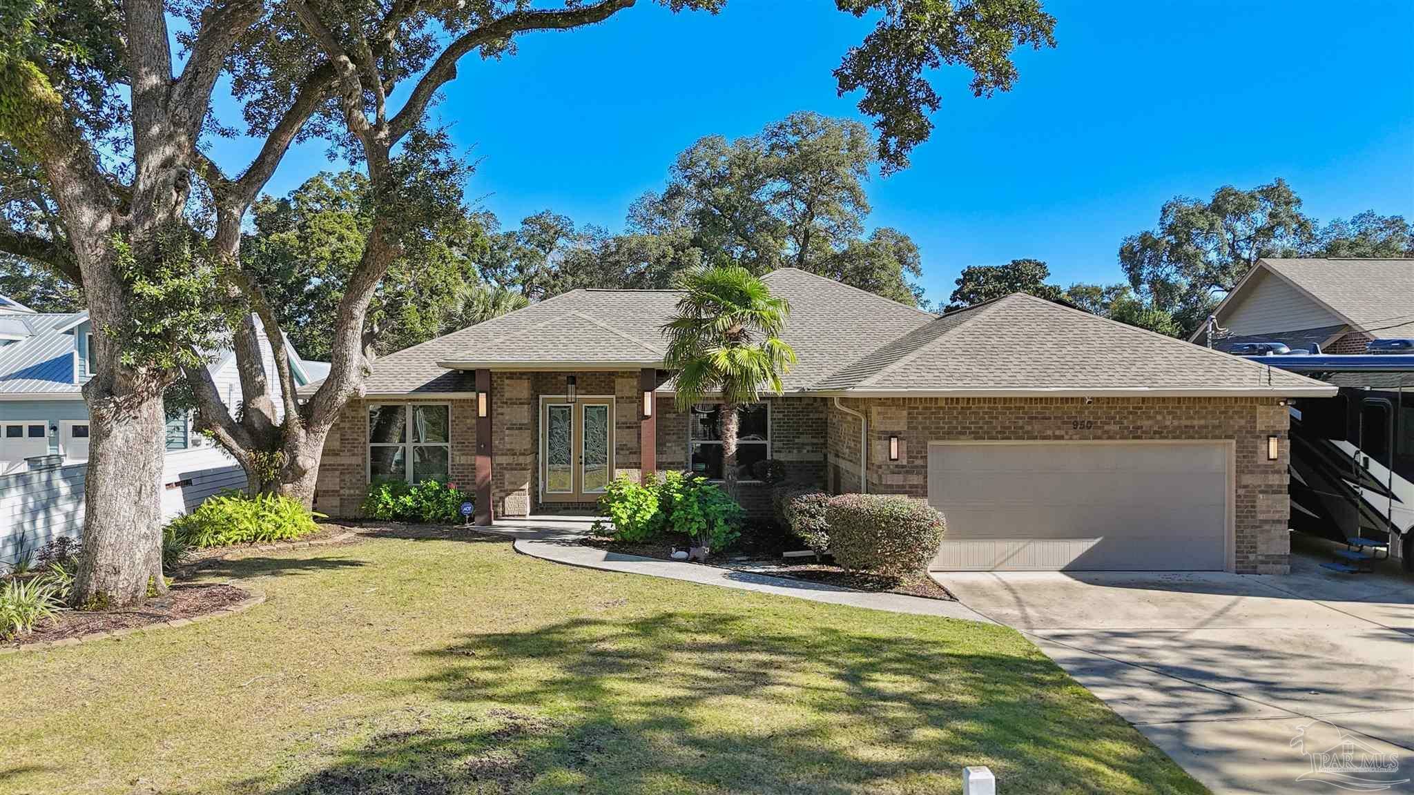 Property Photo:  950 Paradise Beach Cir  FL 32506 