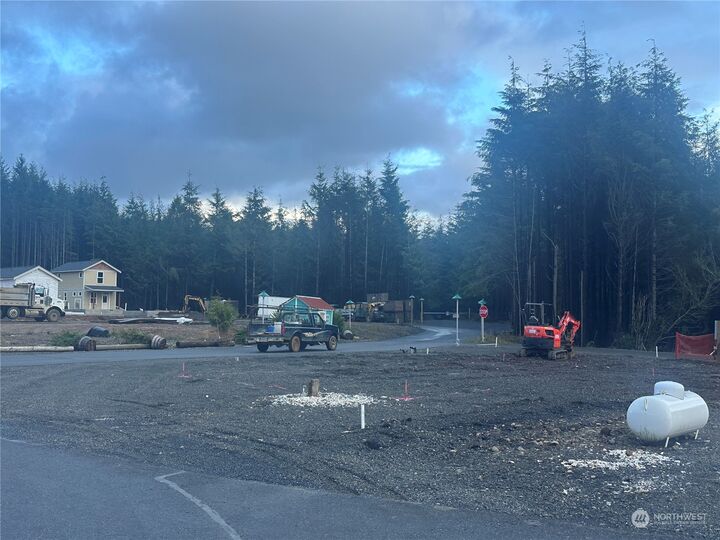 468 E Compass Street  Pacific Beach WA 98571 photo