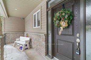 Property Photo: 14 Kuehner St ON N0G 2T0