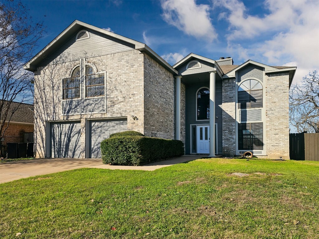 Property Photo:  11204 Whiskey River Drive  TX 78748 