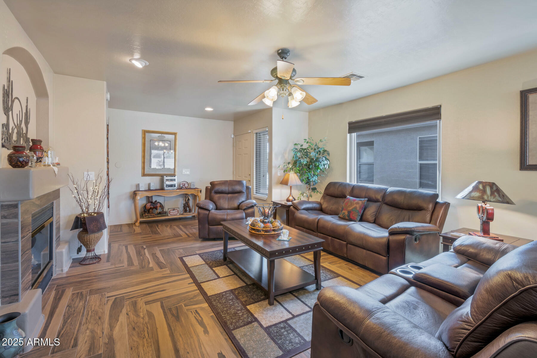 Property Photo:  43568 W Bedford Drive  AZ 85138 