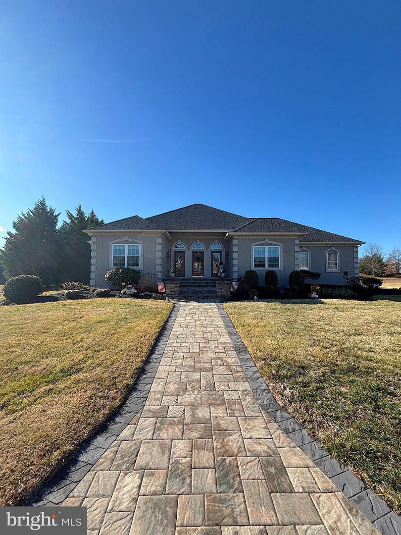 Property Photo: 503 Rambleside Court NJ 08062