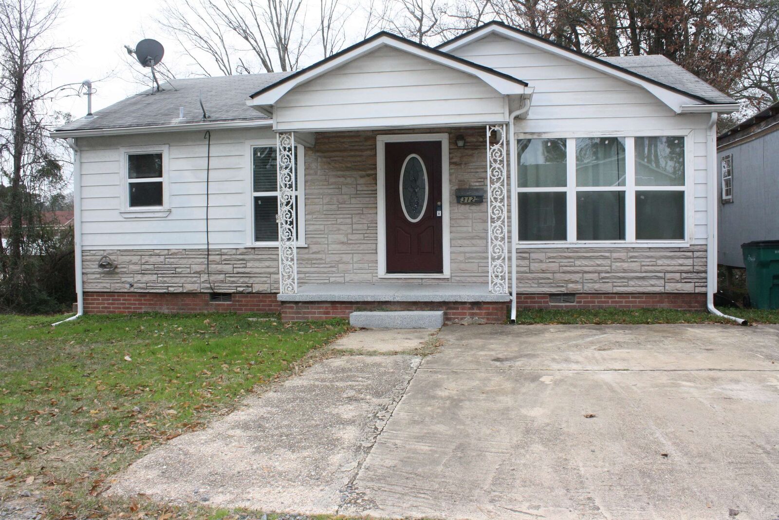 Property Photo:  312 S Bradley  AR 71730 