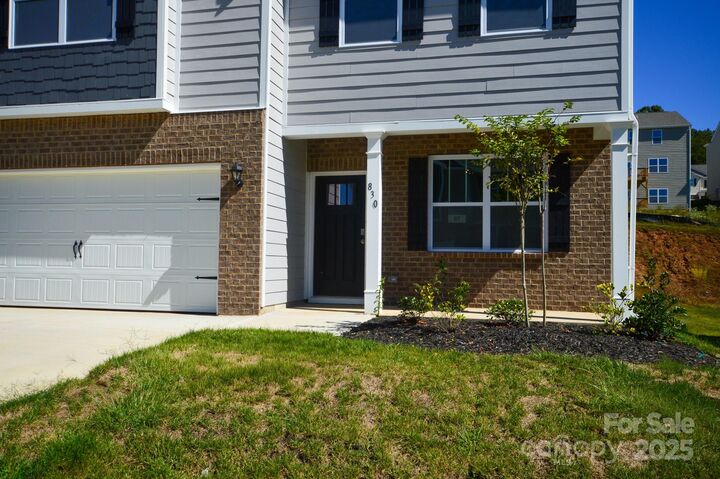 Property Photo: 830 Adelston Lane NC 28804