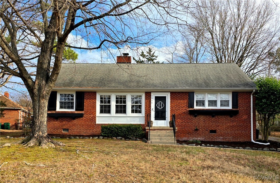 Property Photo:  1305 Rosecroft Road  VA 23229 