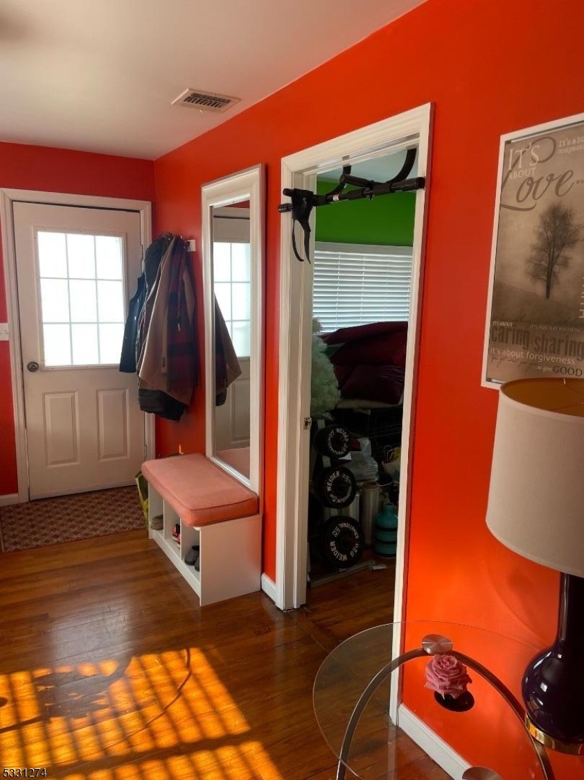 Property Photo:  33 Harmon St  NJ 07035 