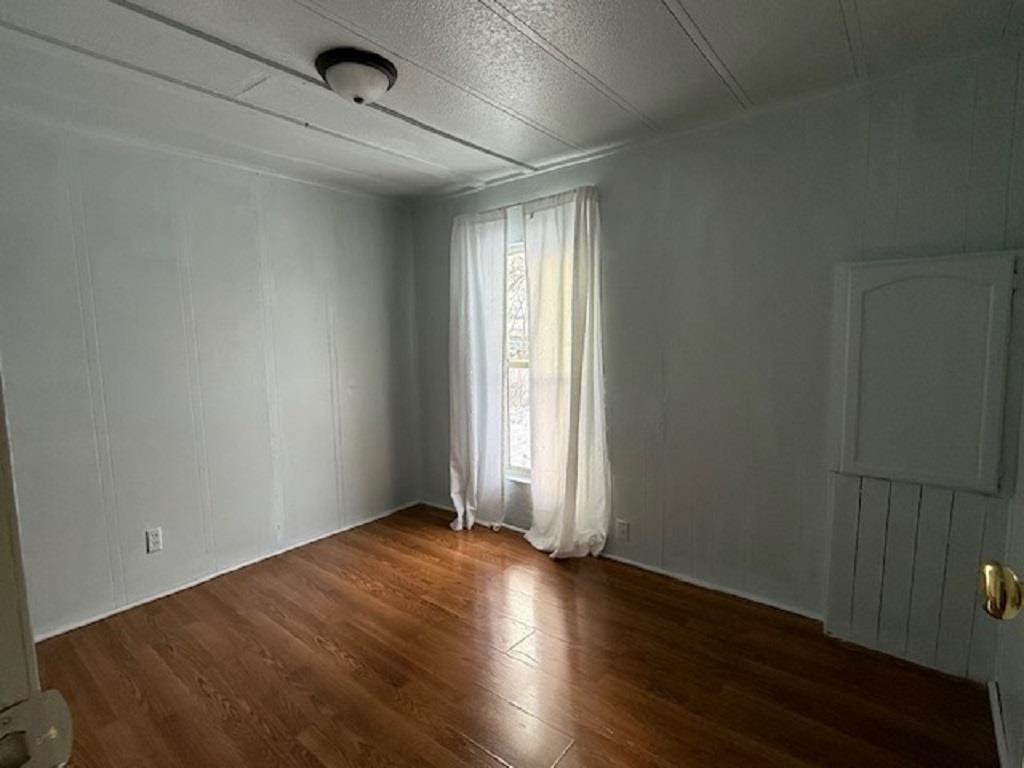 Property Photo:  1620 N Sherman  NE 69101 