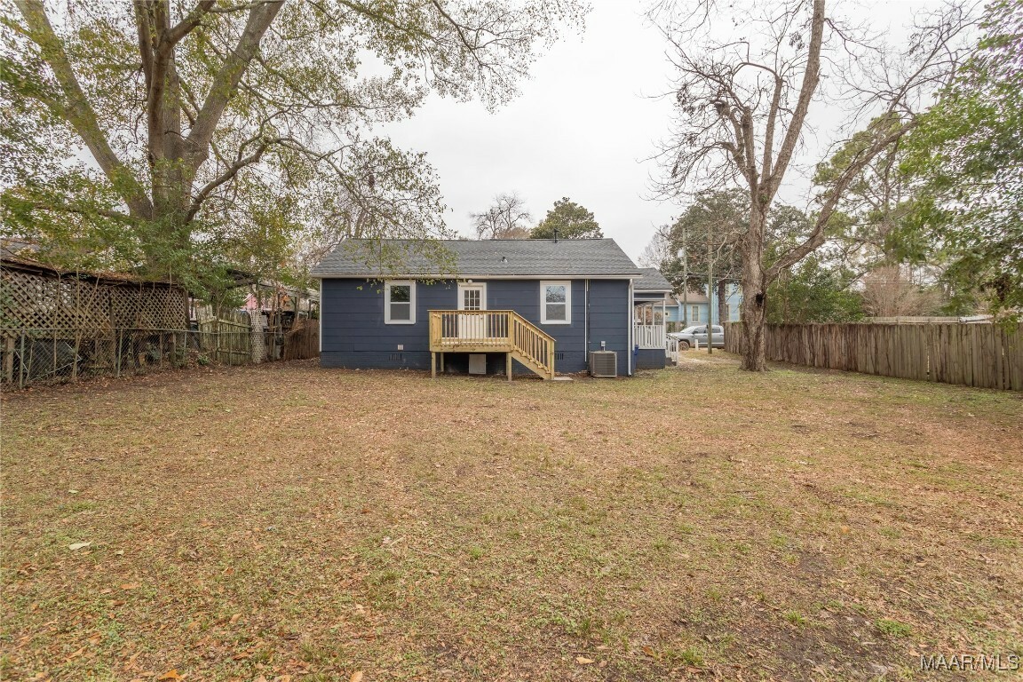 Property Photo:  103 SW Main Street  AL 36092 