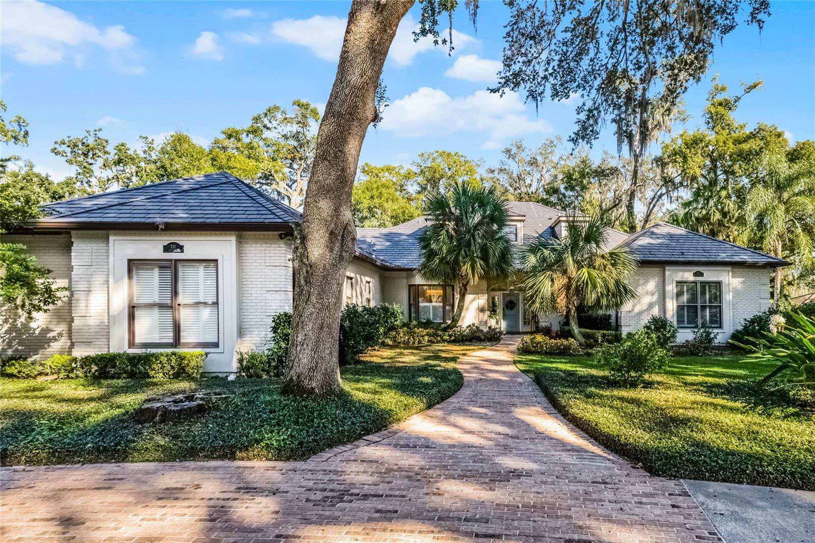 Property Photo: 717 Euclid Avenue FL 32801