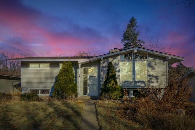 Property Photo:  325 Brooks Avenue E  MN 55117 