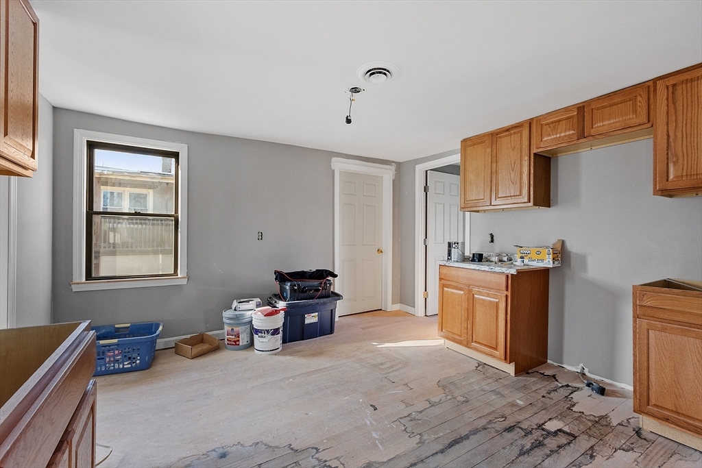 Property Photo:  19 Boutelle St  MA 01420 