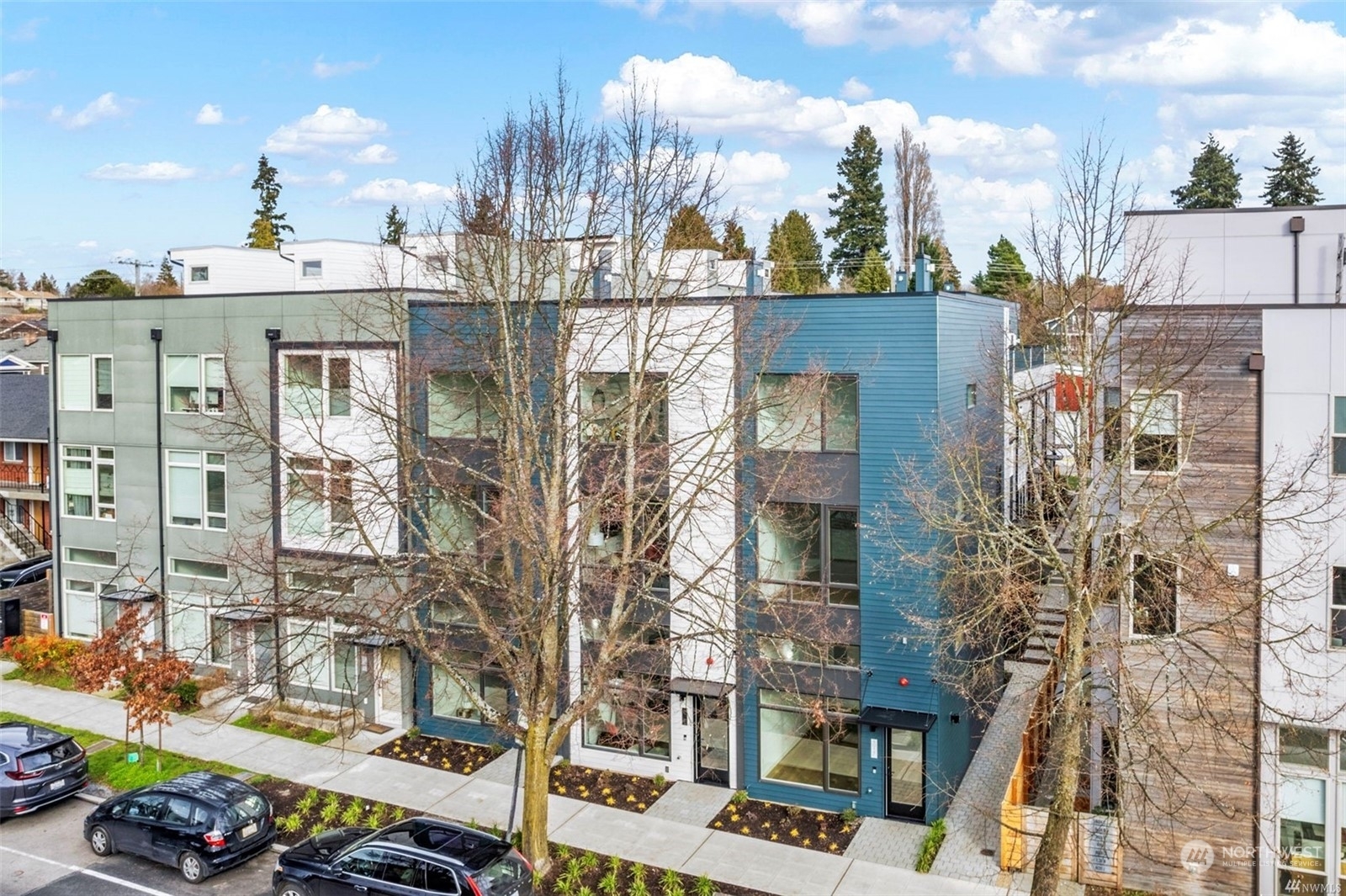 Property Photo:  6014  California Avenue SW C  WA 98136 