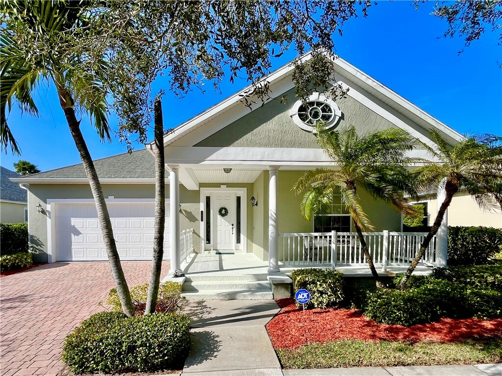 Property Photo:  1555 79th Avenue  FL 32966 