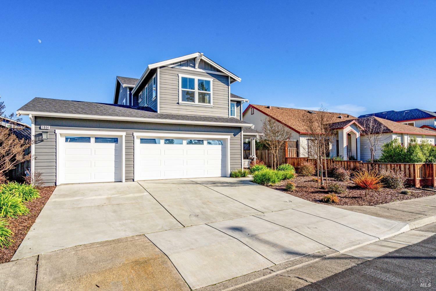 Property Photo:  1864 Crimson Lane  CA 95403 