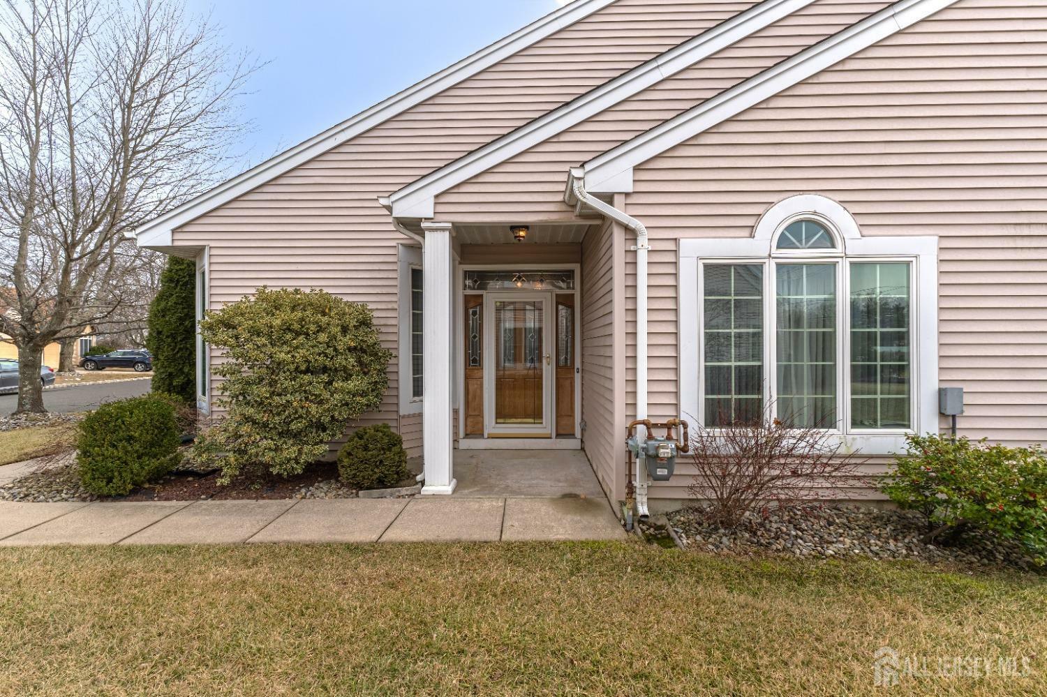 Property Photo:  47 Birmingham Lane  NJ 08831 