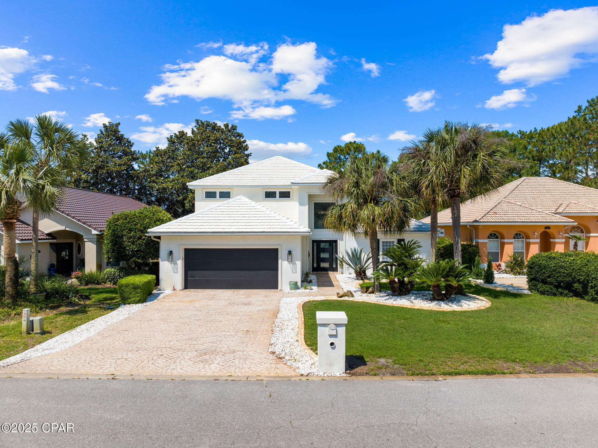 Property Photo: 633 Emerald Bay Drive FL 32541
