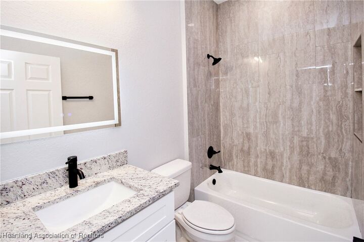 Property Photo: 4510 Boabadilla Avenue FL 33872