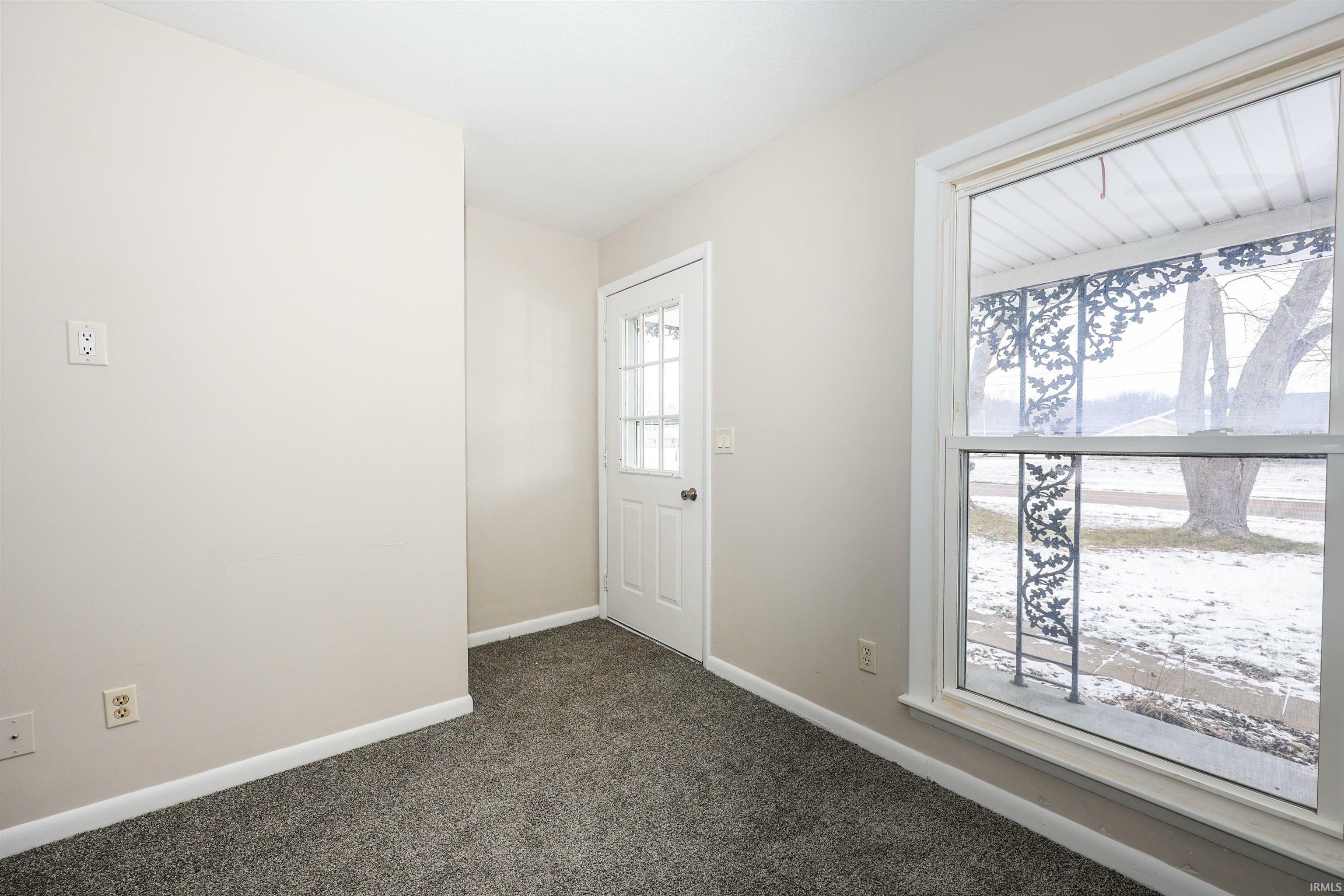 Property Photo:  706 E North H Street  IN 46933 