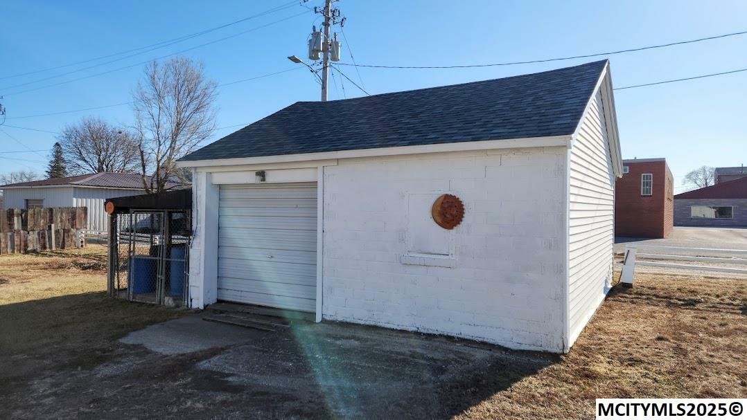 Property Photo: 107 E Walnut St IA 50456