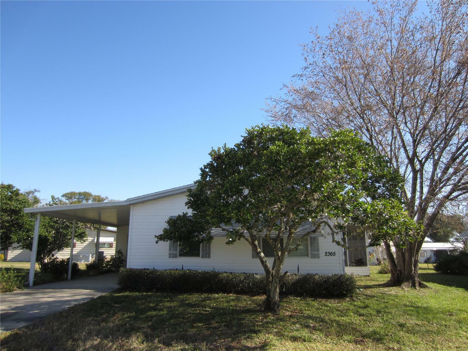 Property Photo:  2365 Cayman Circle  FL 32798 