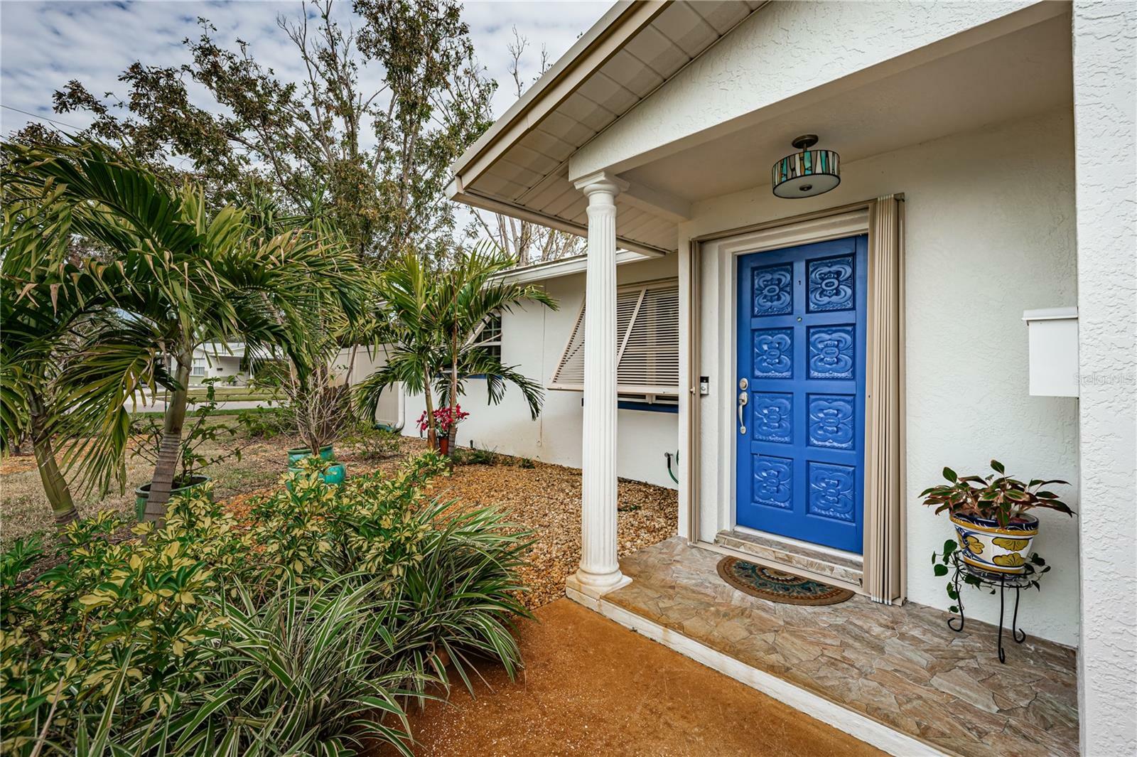 Property Photo: 1295 56th Street N FL 33710