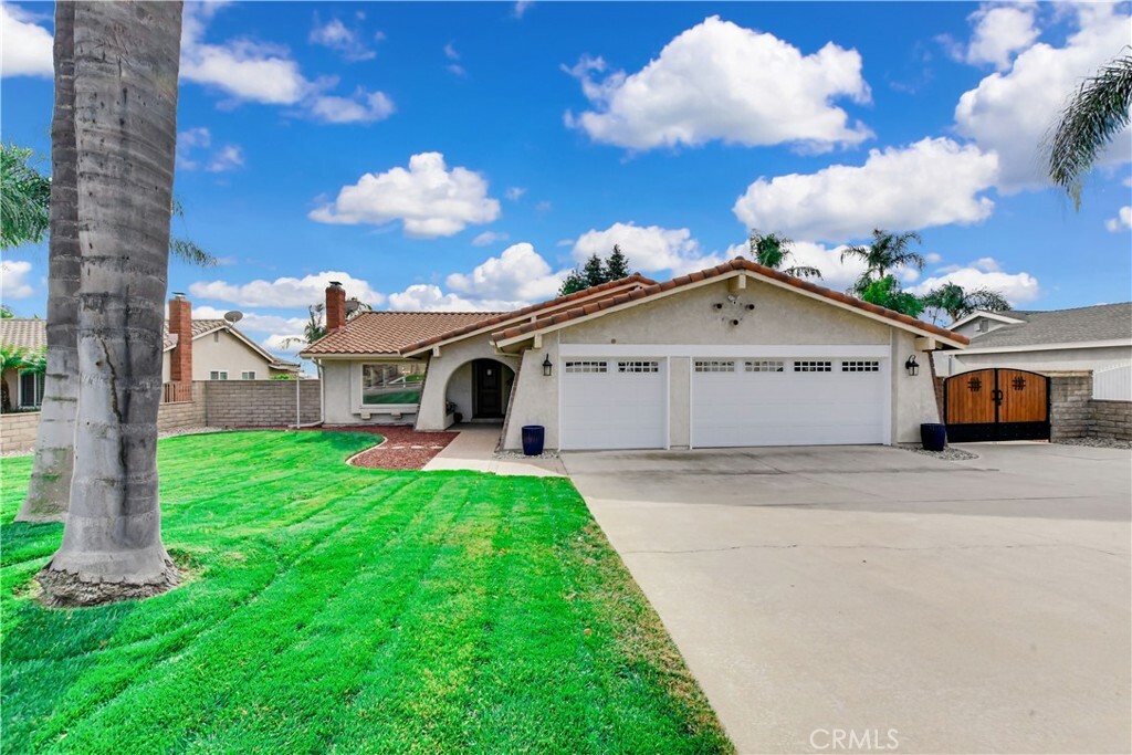 Property Photo:  9163 Orange Street  CA 91701 