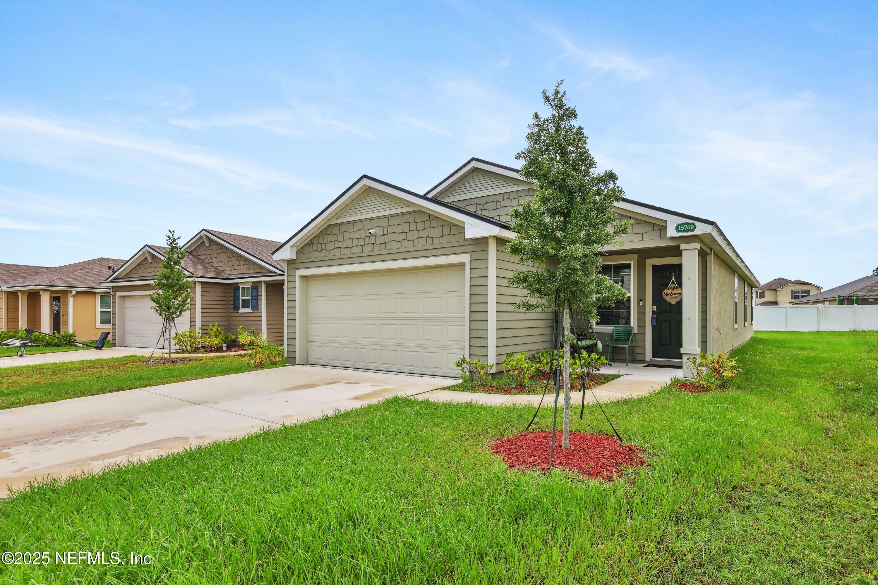 Property Photo: 15760 Equine Gait Drive FL 32234