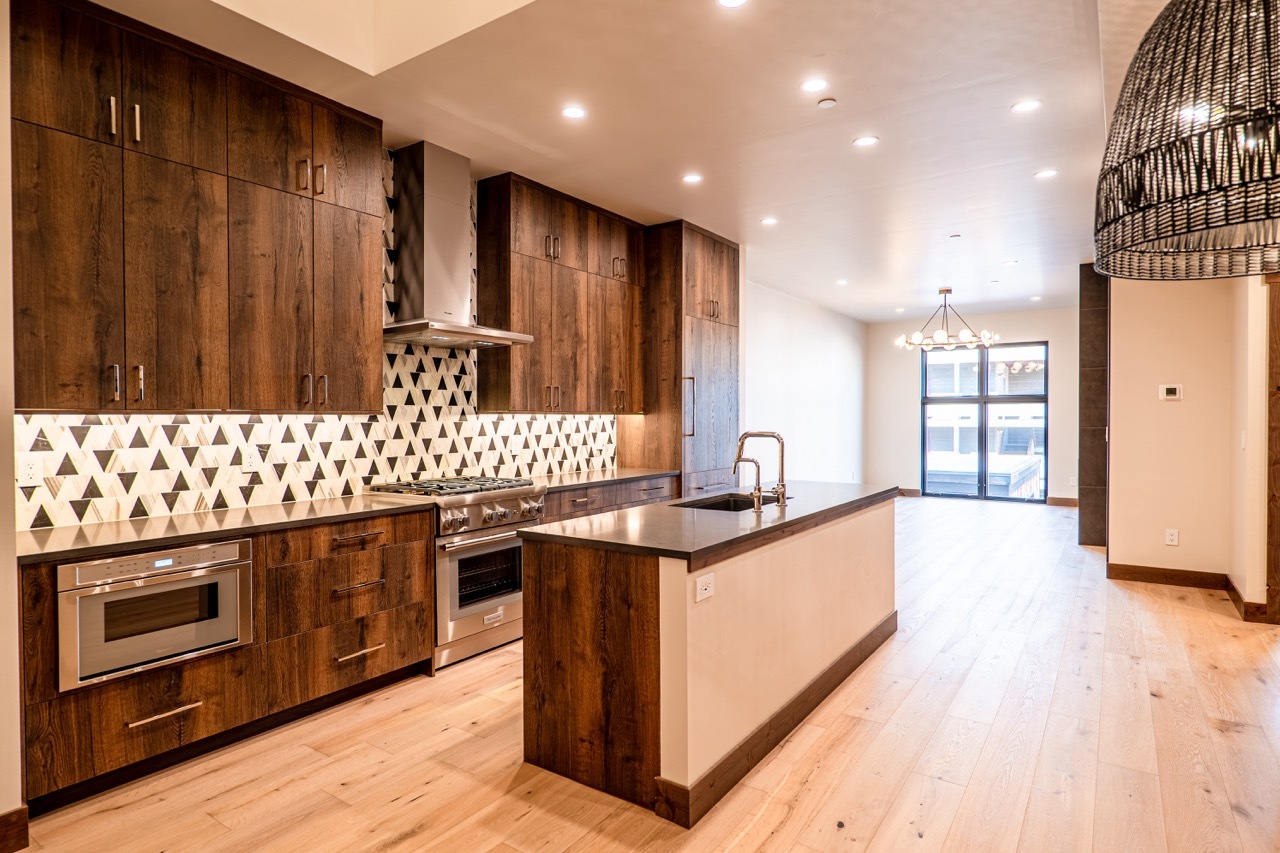 Property Photo: 220 E Second Street 204 MT 59937