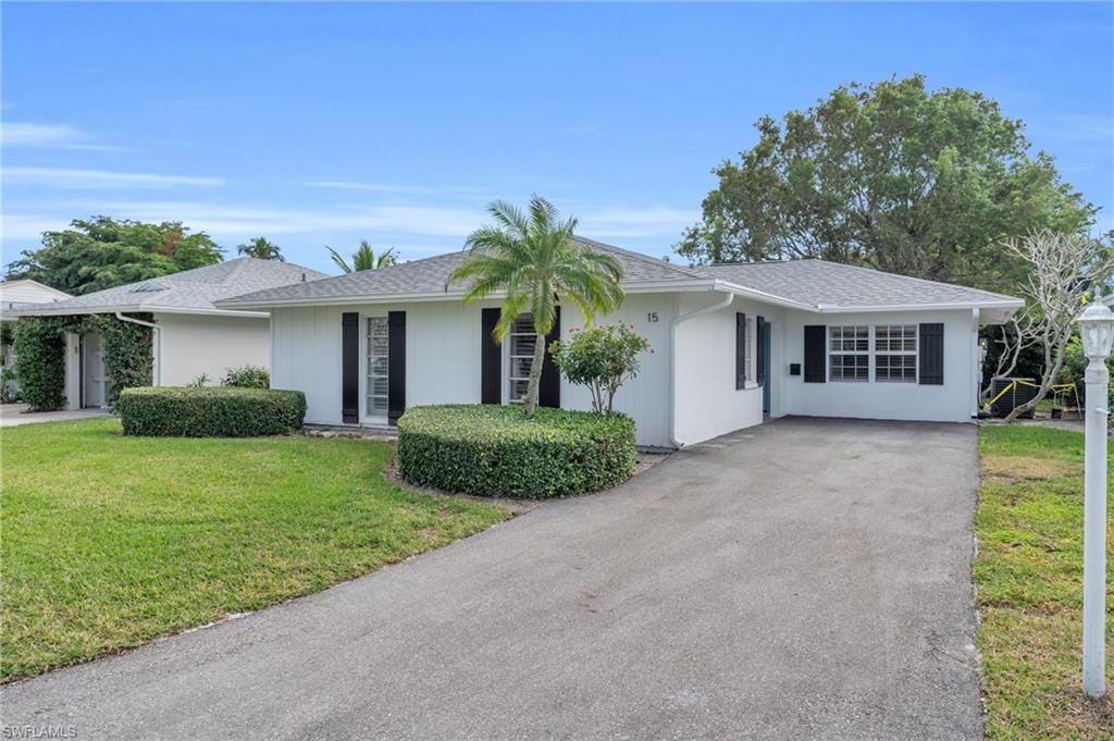 Property Photo:  15 Crooked Ln  FL 34112 