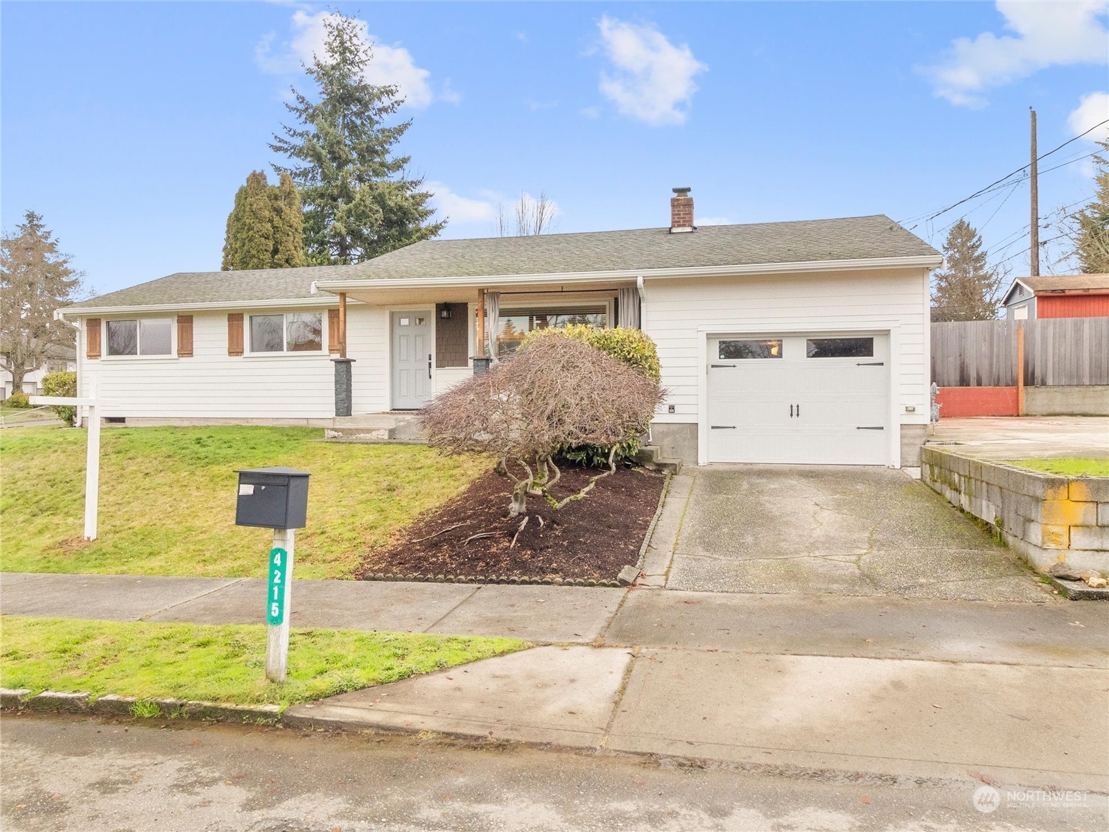 Property Photo:  4215 N Bennett Street  WA 98407 