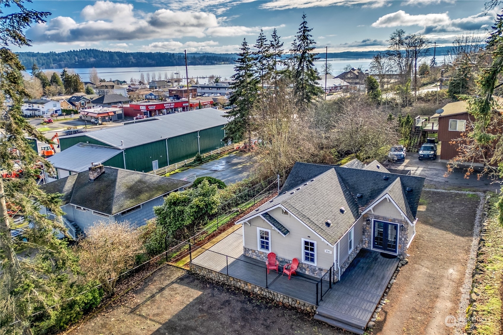 Property Photo: 3707 NW Munson Street WA 98383