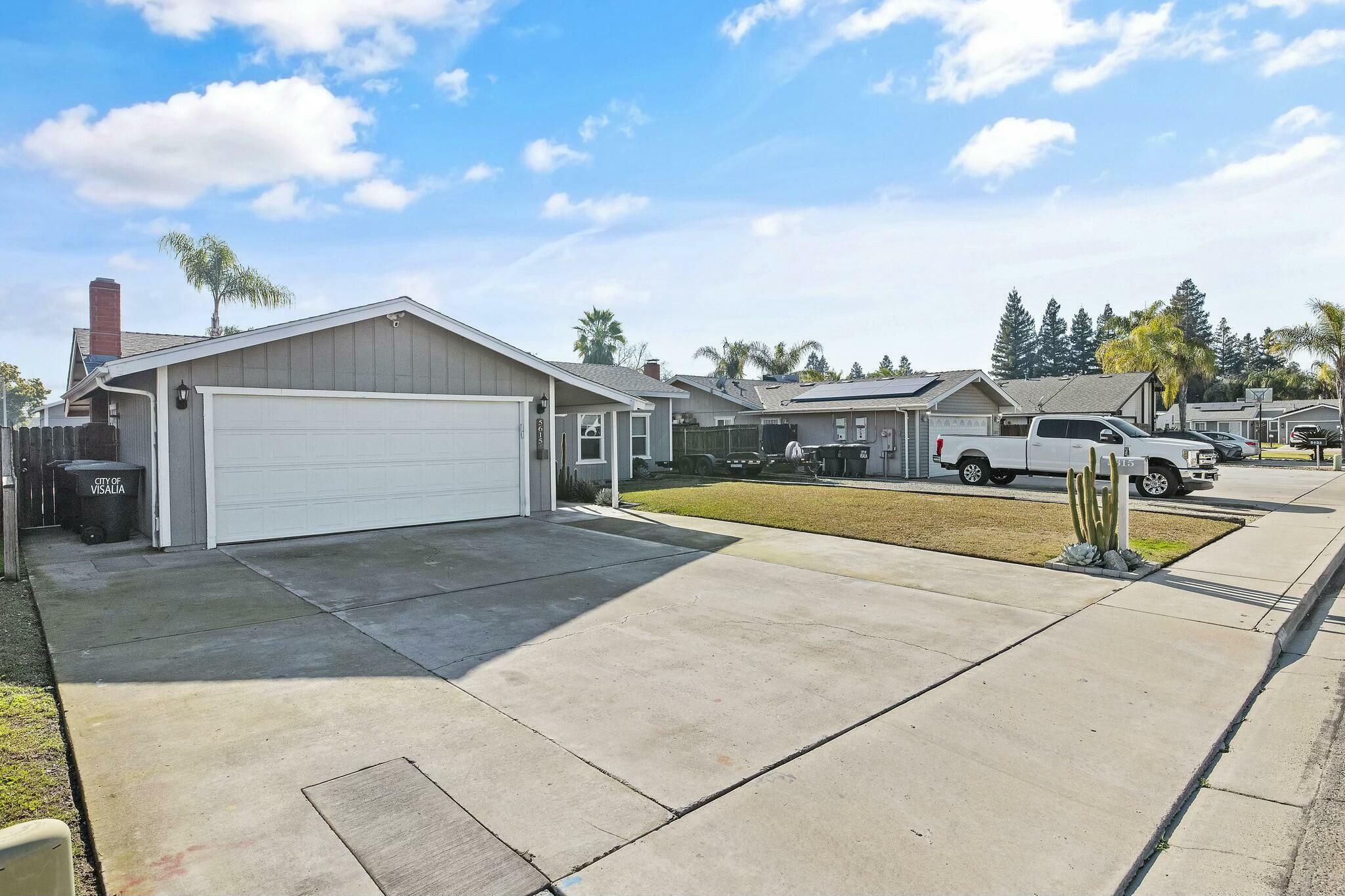 Property Photo:  5615 W Laura Court  CA 93277 