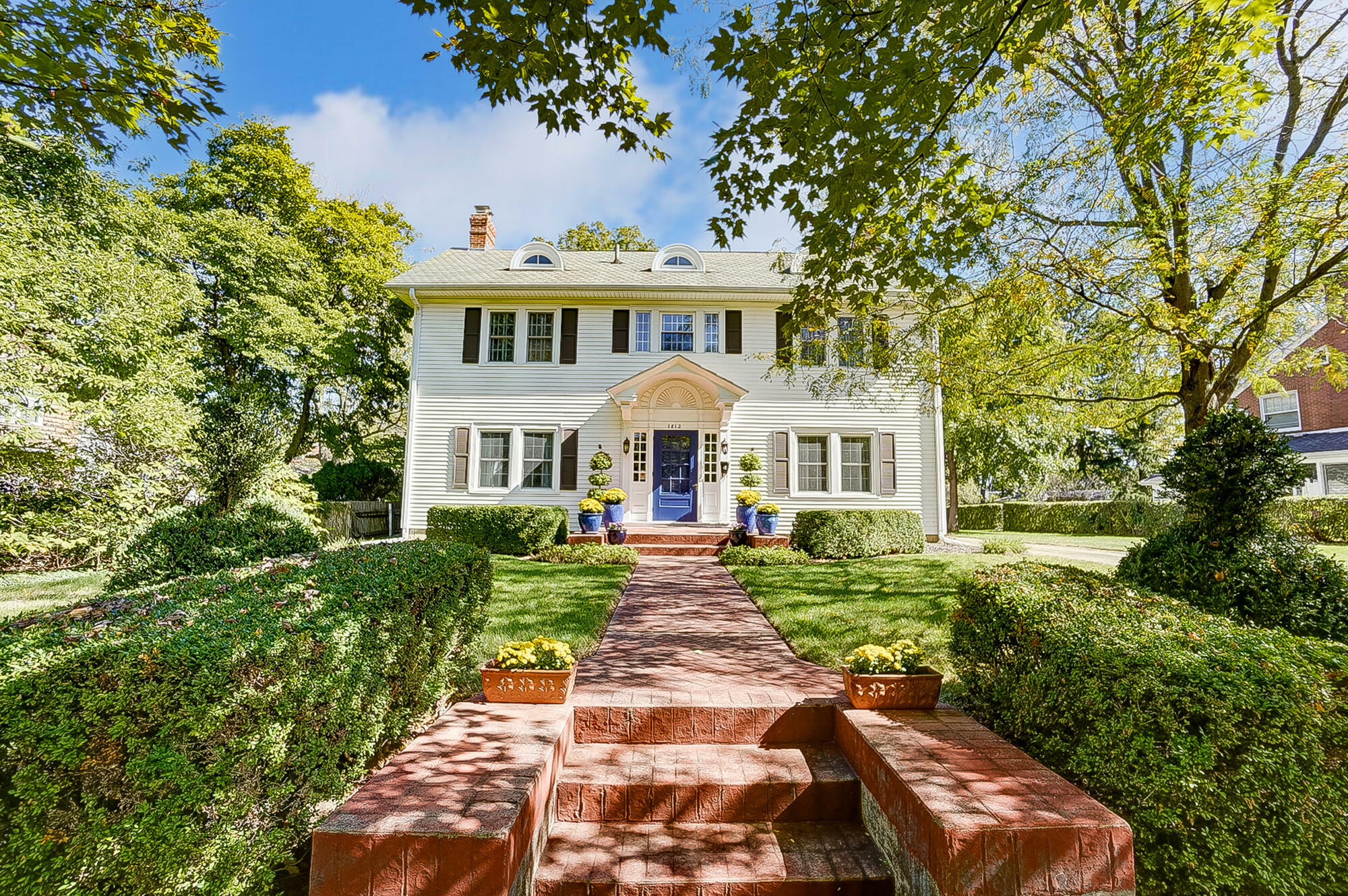 Property Photo: 1812 Crescent Drive OH 45504