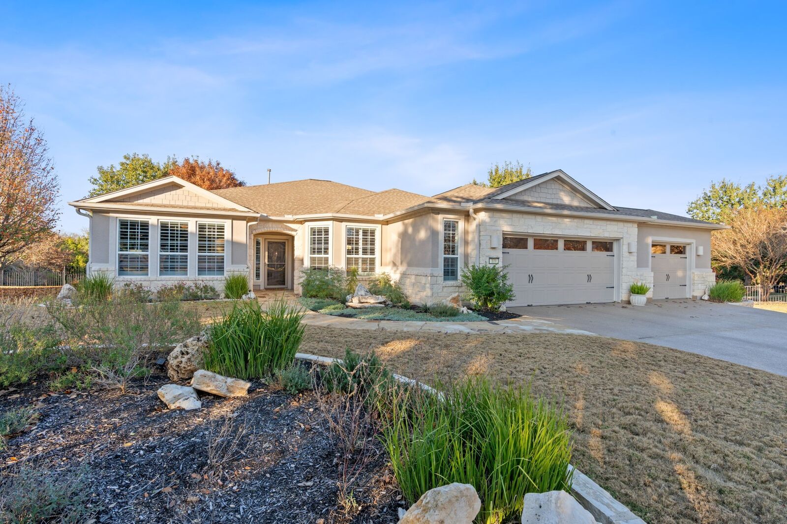 Property Photo:  109 Angelina Cove  TX 78633 
