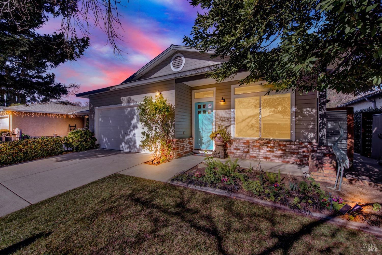 Property Photo:  433 Morales Court  CA 95688 