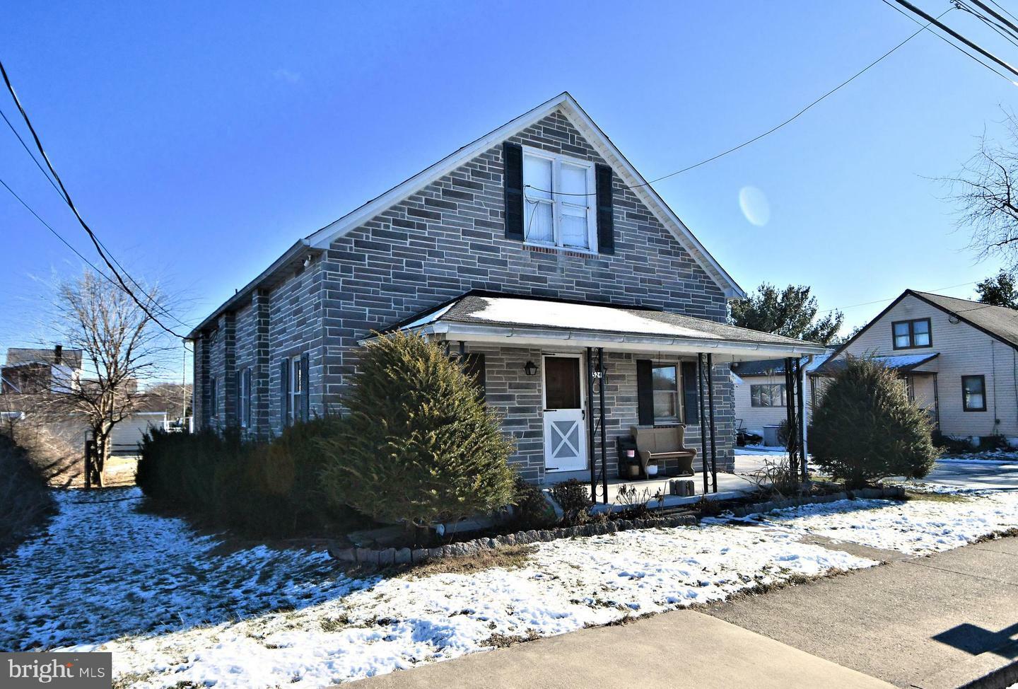 Property Photo:  524 Chestnut Street  PA 19503 