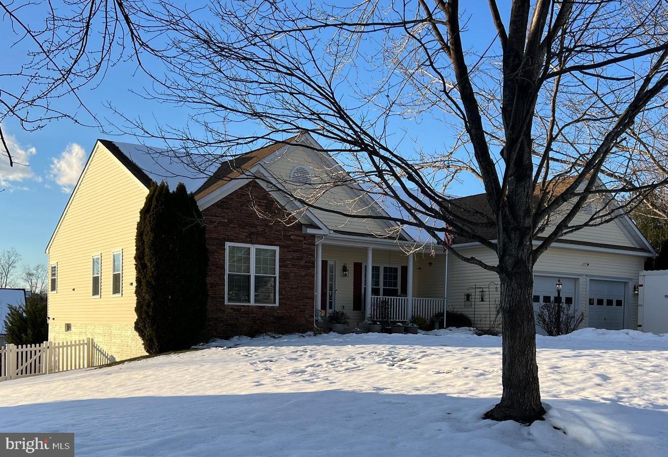 Property Photo: 715 Hawkshead Court VA 22701