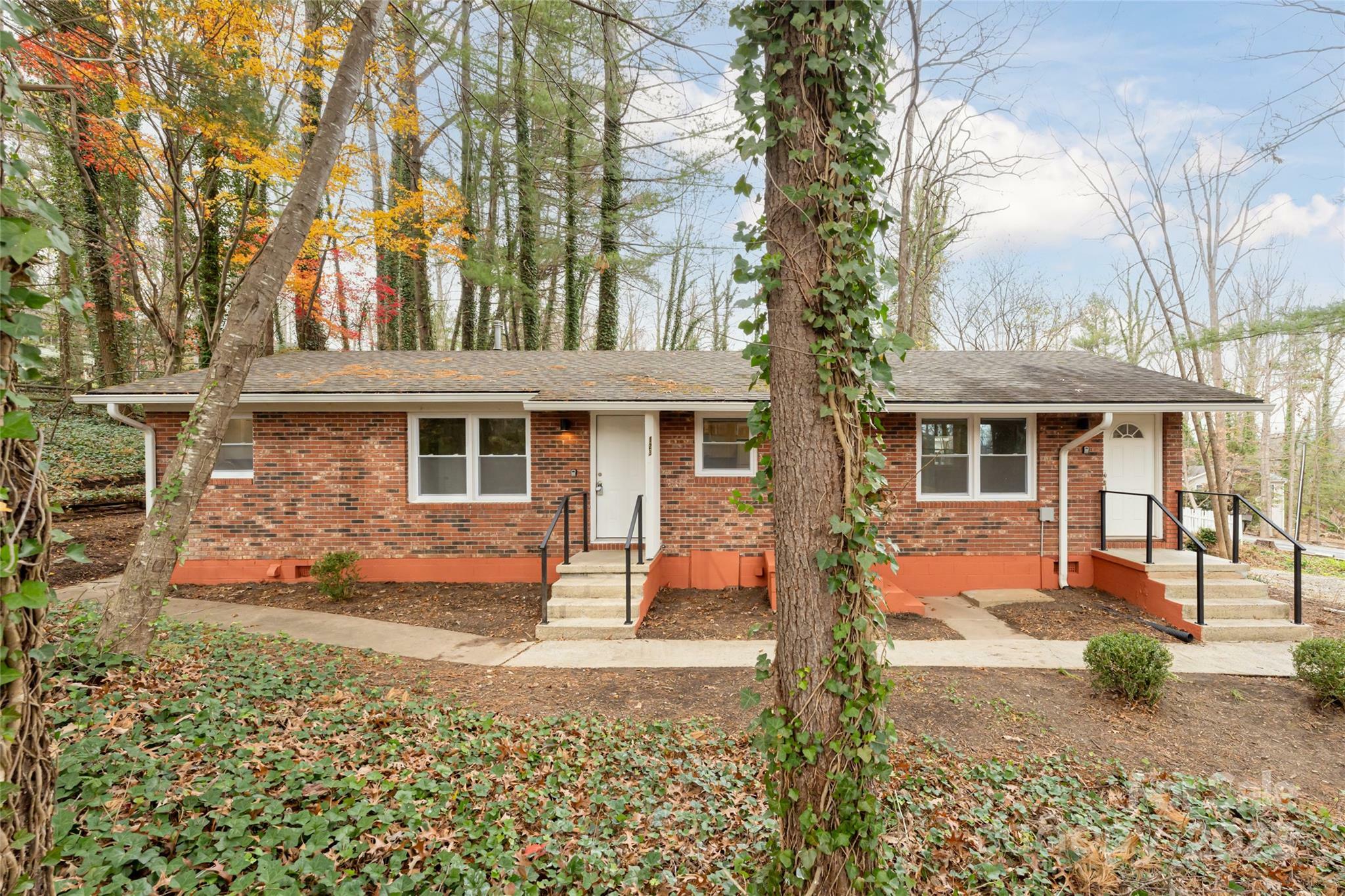 Property Photo:  123 Wells Street  NC 28739 