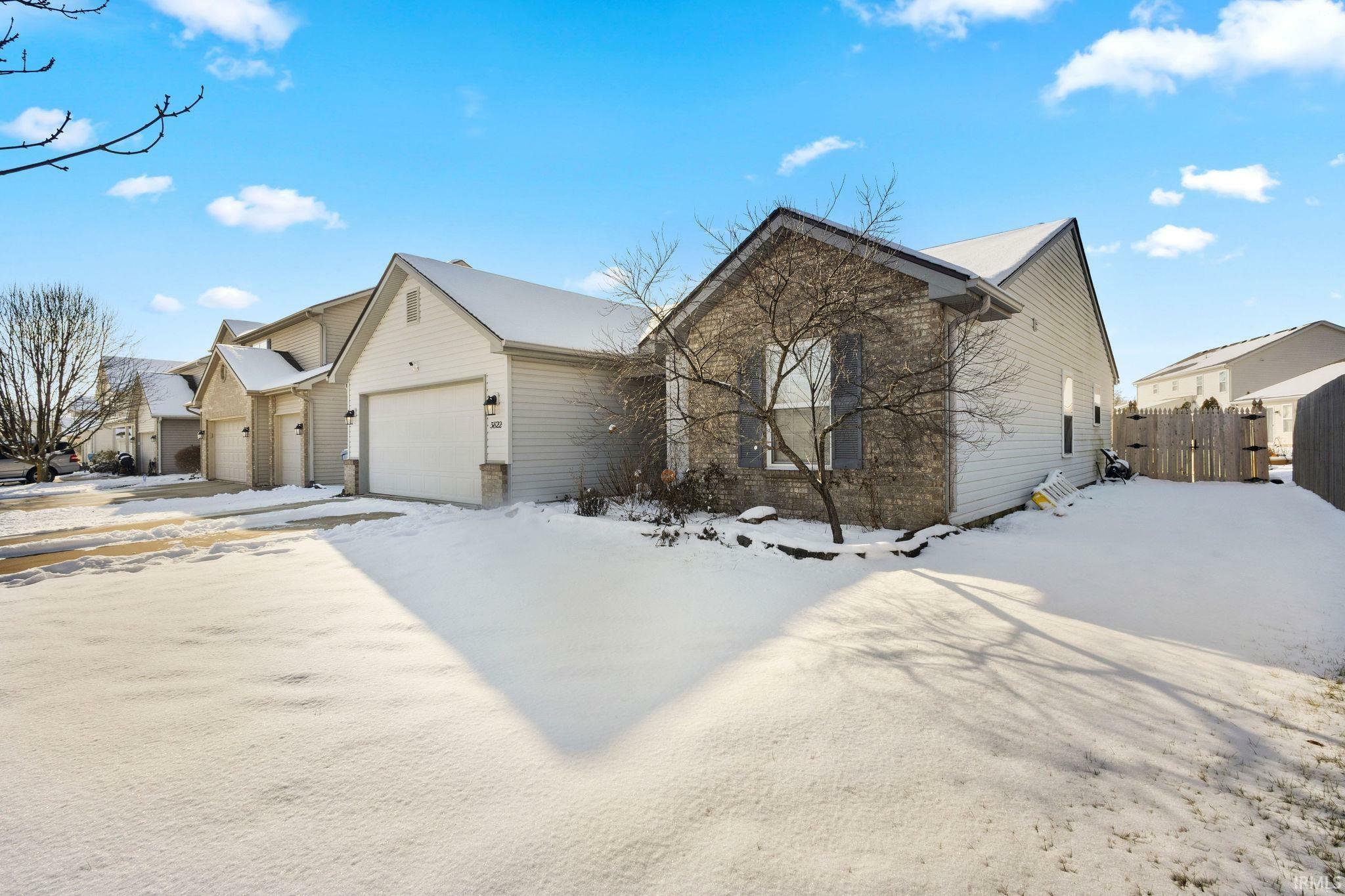 Property Photo:  3822 Centerstone Parkway  IN 46774-2280 