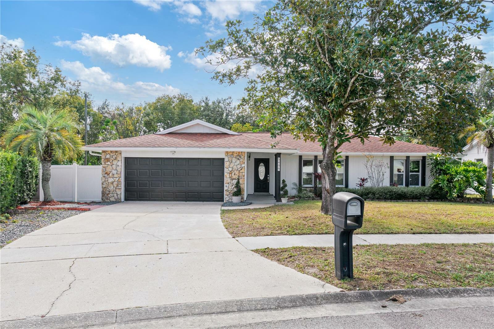 Property Photo:  5406 Winfree Drive  FL 32812 