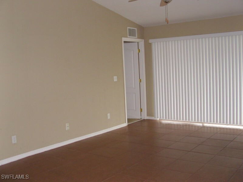 Property Photo:  819 Compton Avenue S  FL 33974 